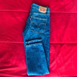 Levi’s 501 tapered jeans